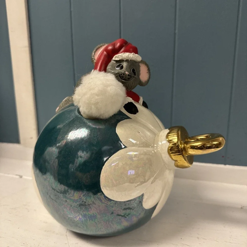 Vintage Large‎ 1987 Dana Anthropomorphic Ceramic Mouse On Ornament W/ Pom Pom